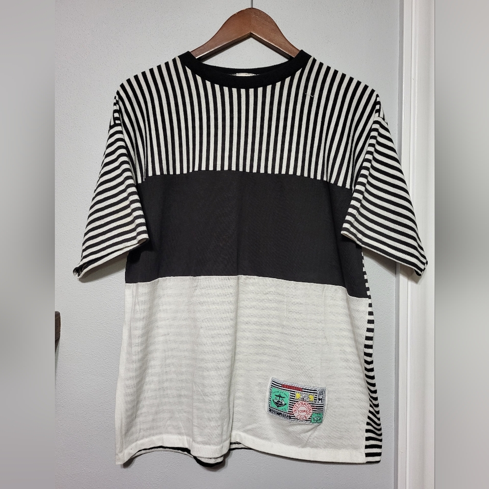 Vintage Indy Knit Black and White Striped Single Stitch Tshirt Men's Size Large